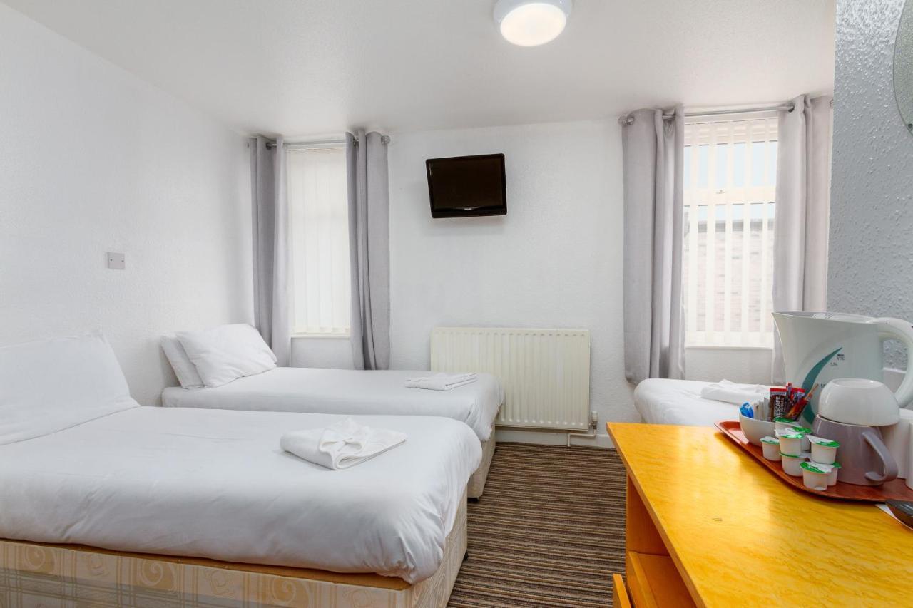 Quadruple Room with Bathroom