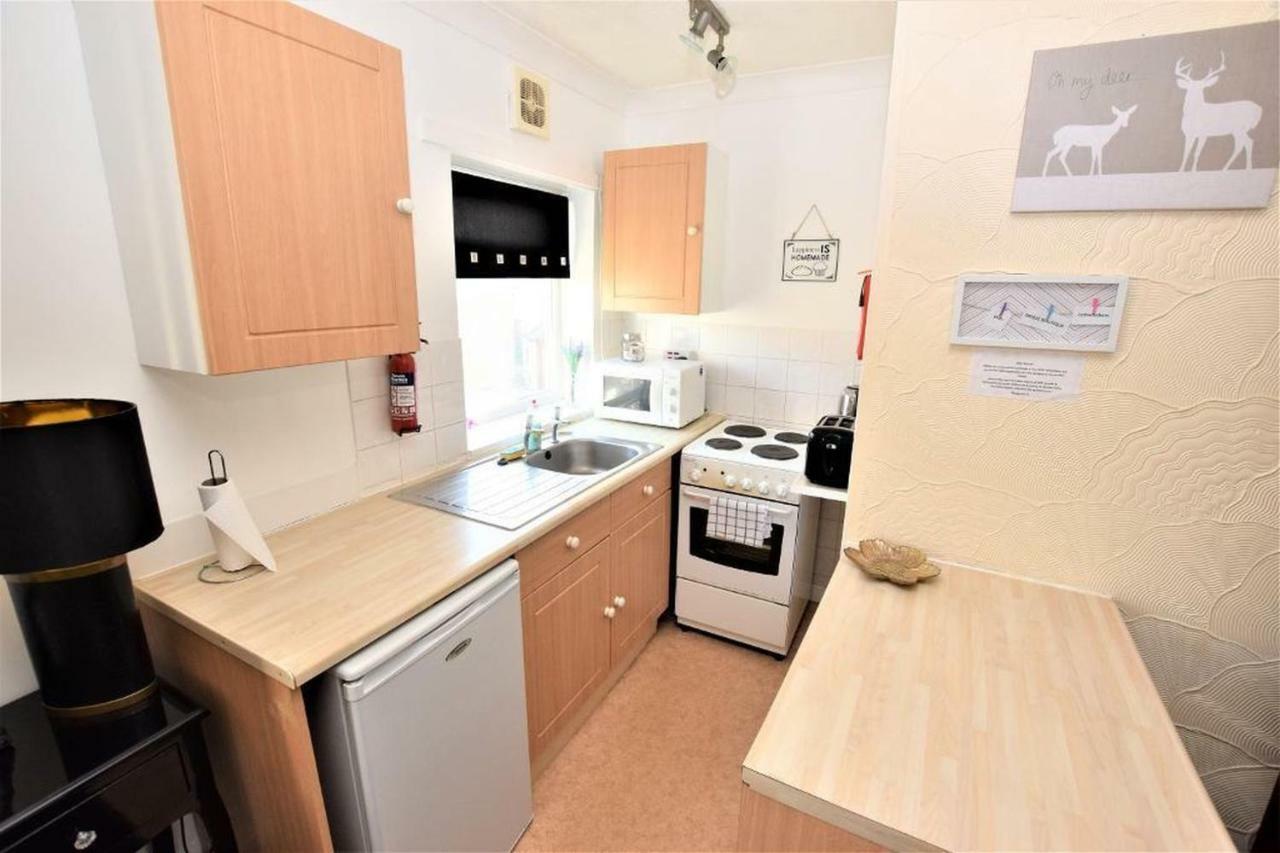 Comfort One-Bedroom Apartment top floor