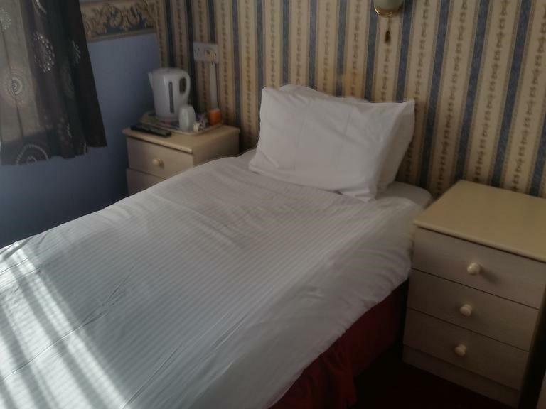 Single Room with Shower