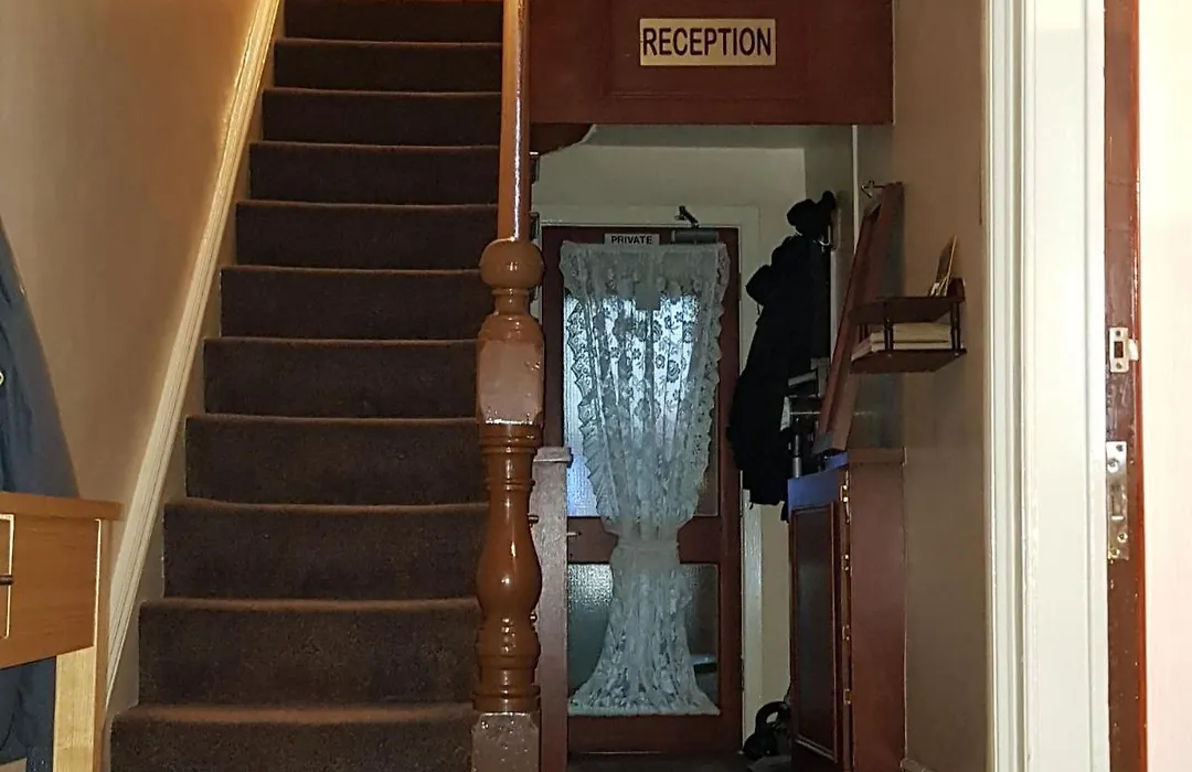 Evanescent Bar And Rooms-1