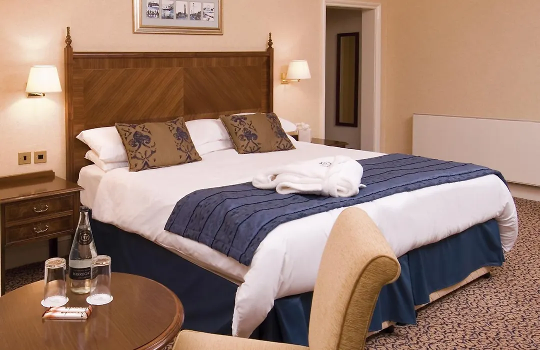 Imperial Hotel Blackpool-1