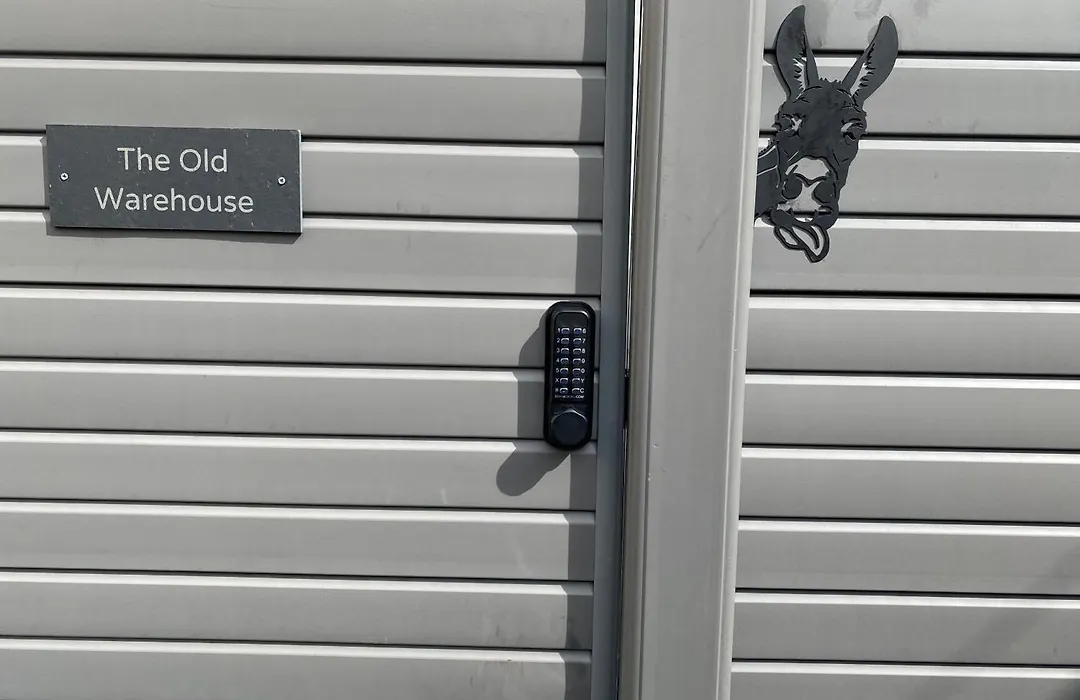 The Old Warehouse-1