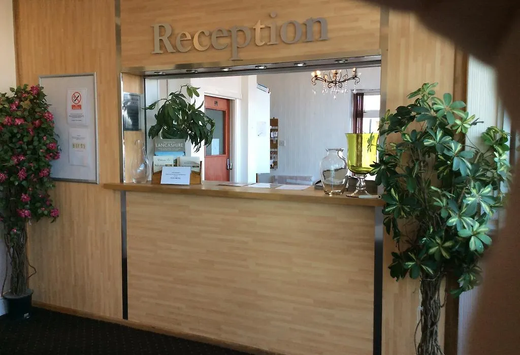 Stretton Hotel-1