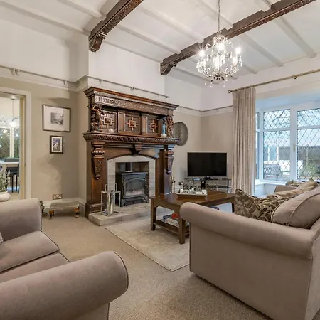 Blackpool Abode - Southlands-3