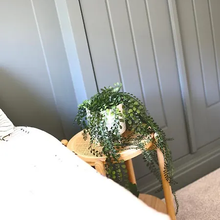 Xxhot Tubxx 4Bed Semi, Sleeps 8, 2 Bathrooms-3