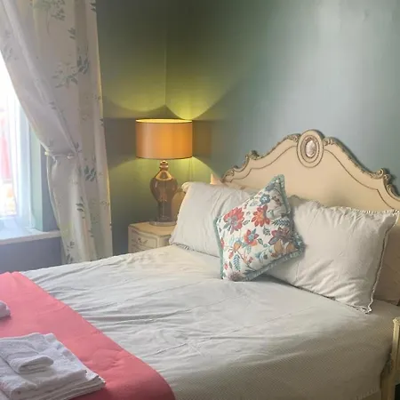 Sleeps 7 Home Blackpool W Free Parking Bbq Wifi-2