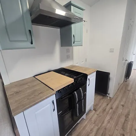 12A Mill View 4 Bed Static Caravan Marton Mere-2