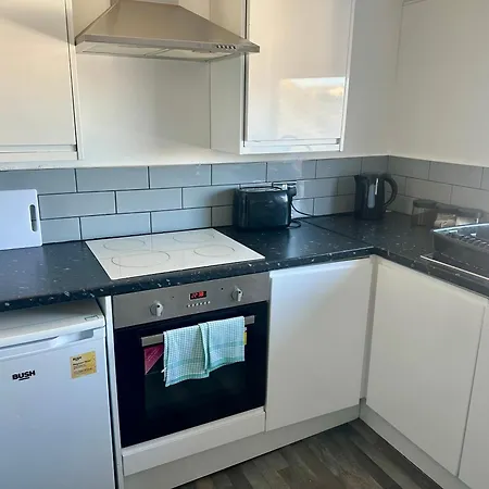 Blackpool Tower Apartments By Blackpool Service Aparttments-3