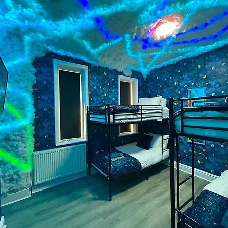 New - The Fun House Blackpool - Private Nightclub-2