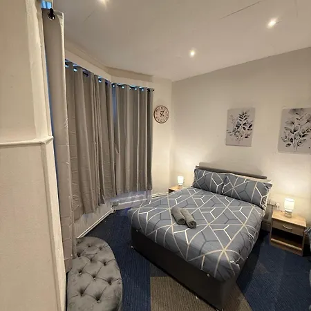 Almar Hotel Apartments Blackpool-2