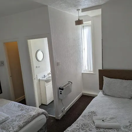 Fern Villa Hotel - Albert Road-2