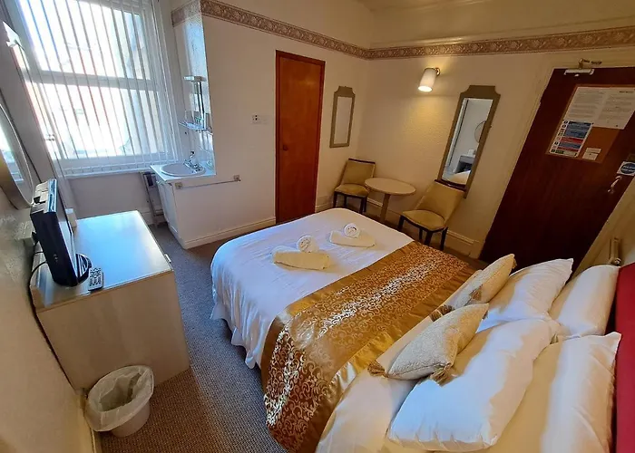 Oyo Lily Hotel Blackpool