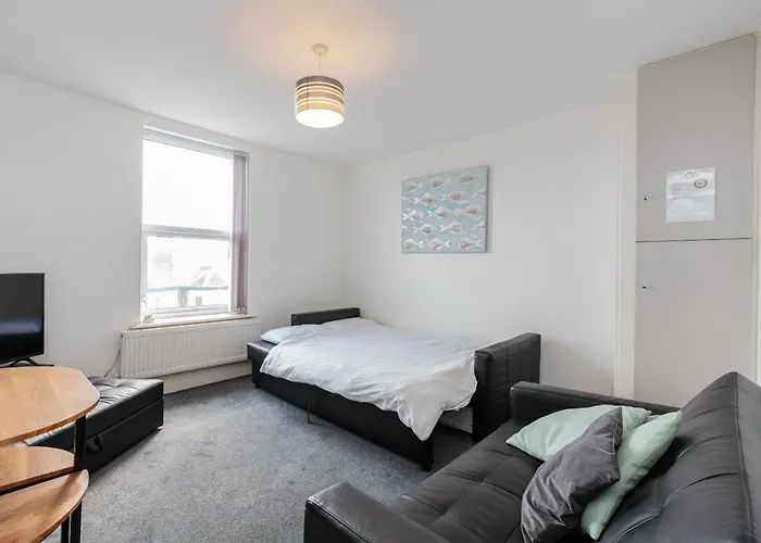 Cherry Property - Apple Suite Blackpool