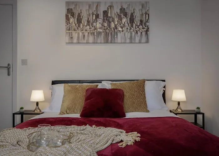 King Sized Luxury - Stylish Studio Flat