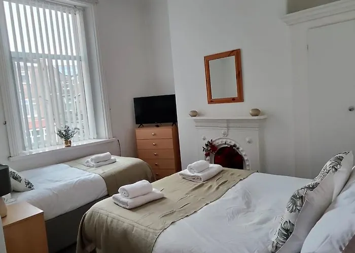 Lawnswood Apartments Blackpool