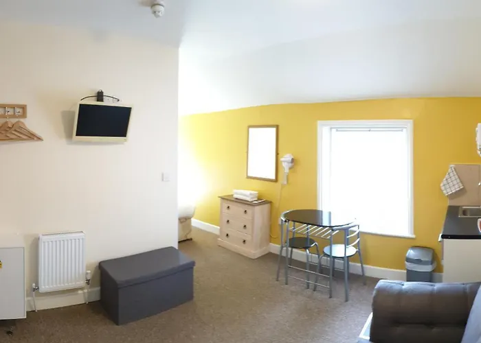 Charlton Aparthotel