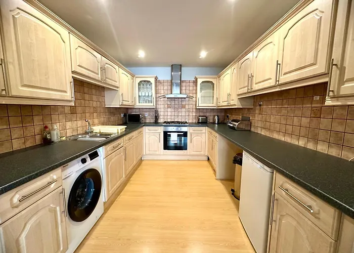 Fabrik s - Harrowside By Blackpool Service Apartements
