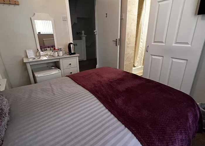 The Inglewood Hotel *Adults Only*