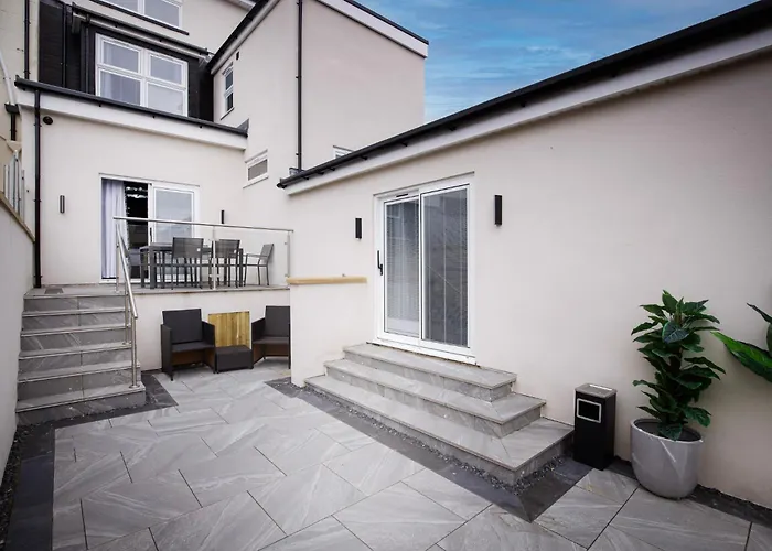 Swish Luxury Holiday Apartments 2 Blackpool