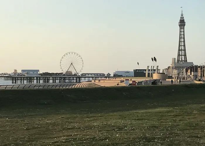 Adelphi Holiday Flats Blackpool