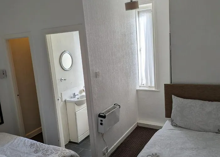 Fern Villa - Albert Road
