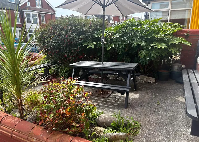 The Woodleigh Hotel