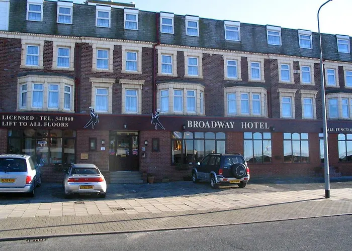 Broadway Hotel