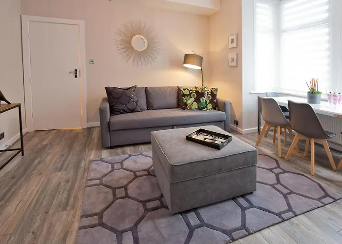 Blackbird Luxury s Room 1