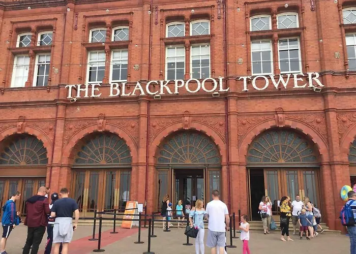 Langan'S Blackpool Holiday Let