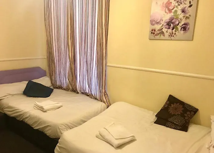 Hayward Hotel