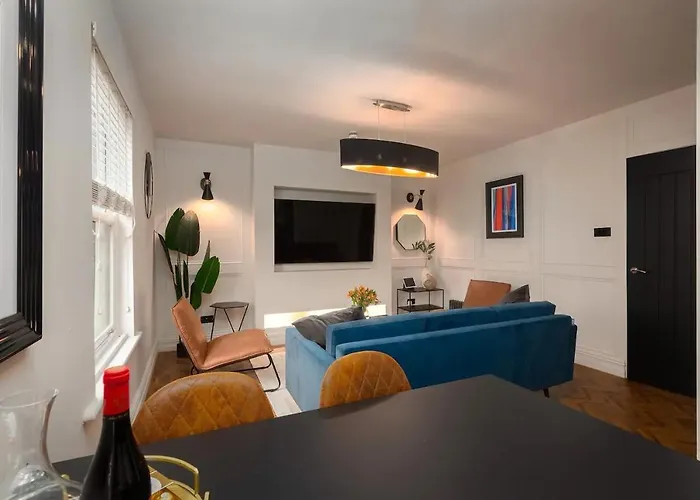 Capri Stays - Apartment Two - Two Bed Apartment