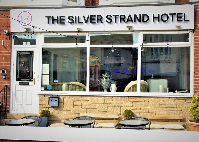 Myroomz Silver Strand Hotel