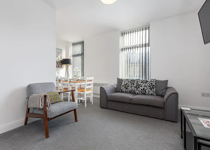 Reads Court Holiday Apartments - Blackpool Resort Collection
