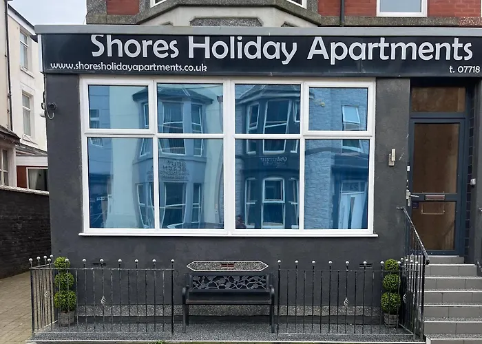 Shores Holiday Apartments